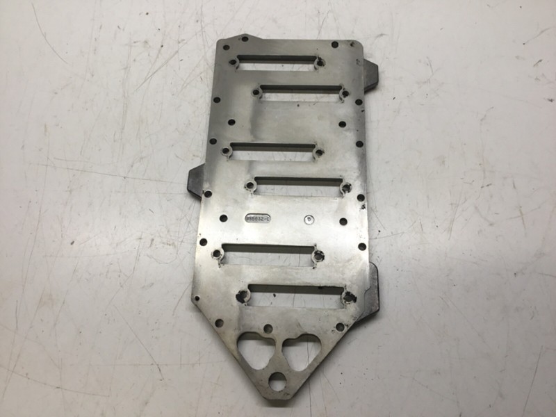 I4 Mercury 2.5L Outboard Optimax V6 Air Intake Reed Adaptor Plate 855632-C