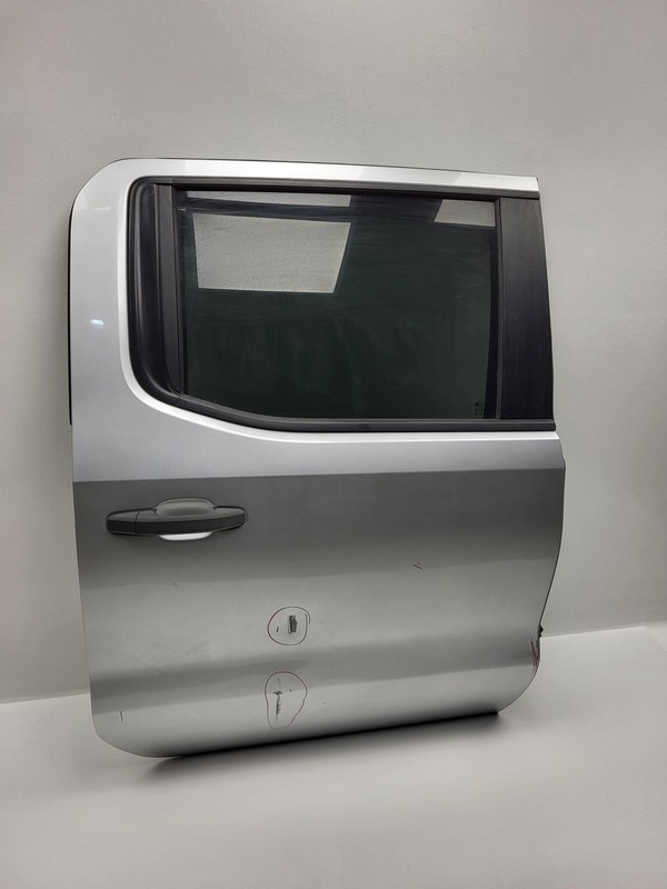 2019-2025 Chevrolet Silverado 1500 Crew Right Passenger Rear Door OEM 5.3L 4WD