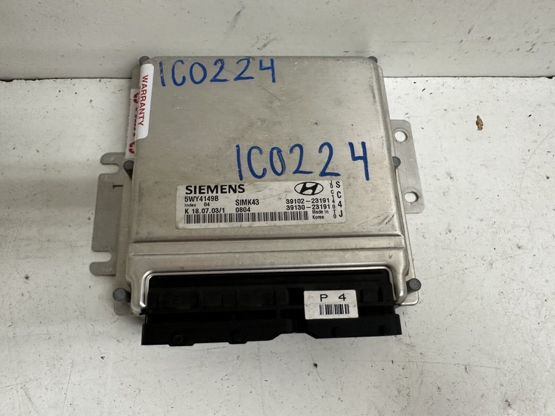 2004-2006 Hyundai Elantra AT Cali Emissions Engine Computer Control Module Oem