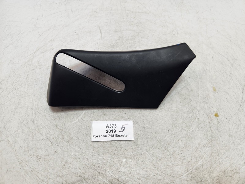✅17-24 OEM Porsche 718 Boxster 982 Right Passenger Seat Belt Pillar Trim Cover