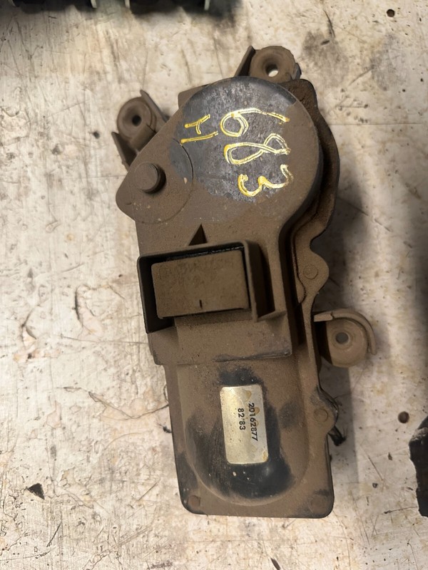 82-95 GM S10 S150 JIMMY ASTRO FIERO SUNBIRD SAFARI BLAZER FRONT WIPER MOTOR