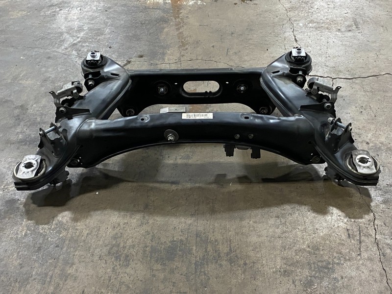 17-20 MERCEDES E400 W213 REAR SUBFRAME CRADLE CROSSMEMBER OEM #A0.60
