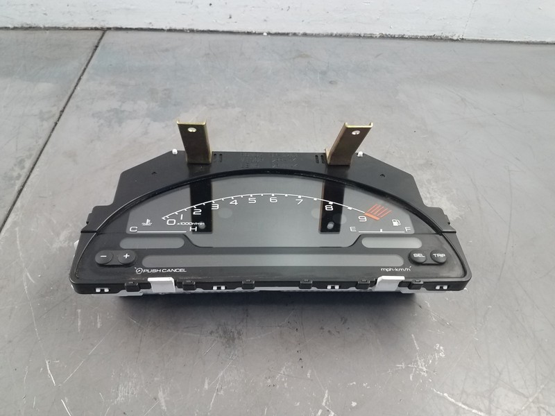 2002 Honda S2000 AP1 Gauge Cluster #0918 B1