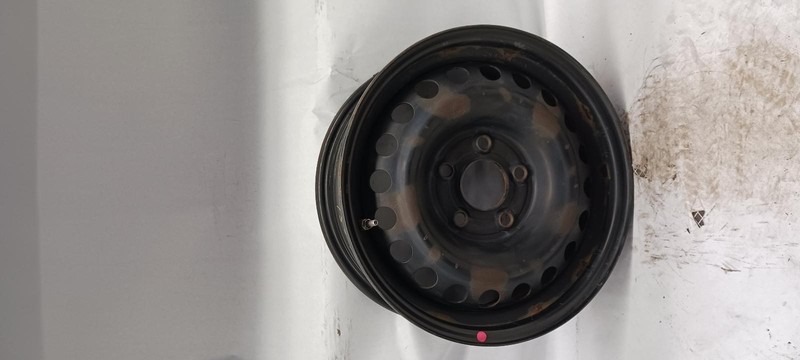 17-'20 HYUNDAI ELANTRA Wheel 15x6 steel OEM Grade B