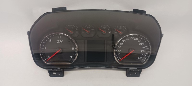 17 CHEVROLET SILVERADO 2500 Speedometer OEM 136K Miles