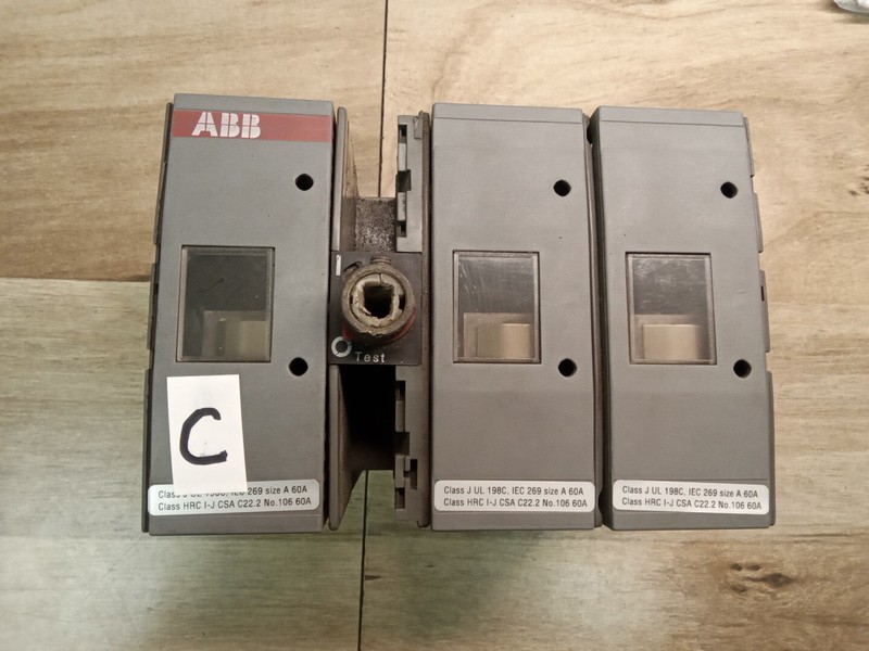 ABB OS 60J12 60A 600VAC Disconnect Switch (Shaft Hole Damage)