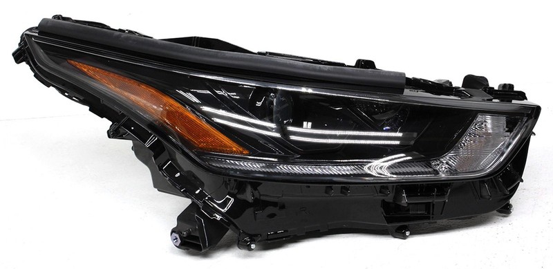 OEM Toyota Highlander L, LE, XLE Right Passenger Side Headlamp Tabs Missing