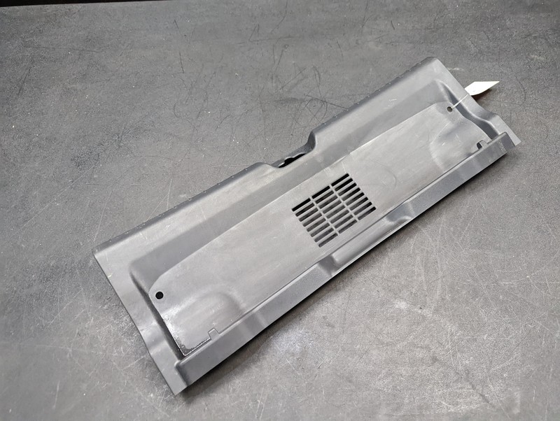 Rear Trunk End Sill Scuff Plate 2017 Mitsubishi Mirage 7240A172 2018 2019 2020