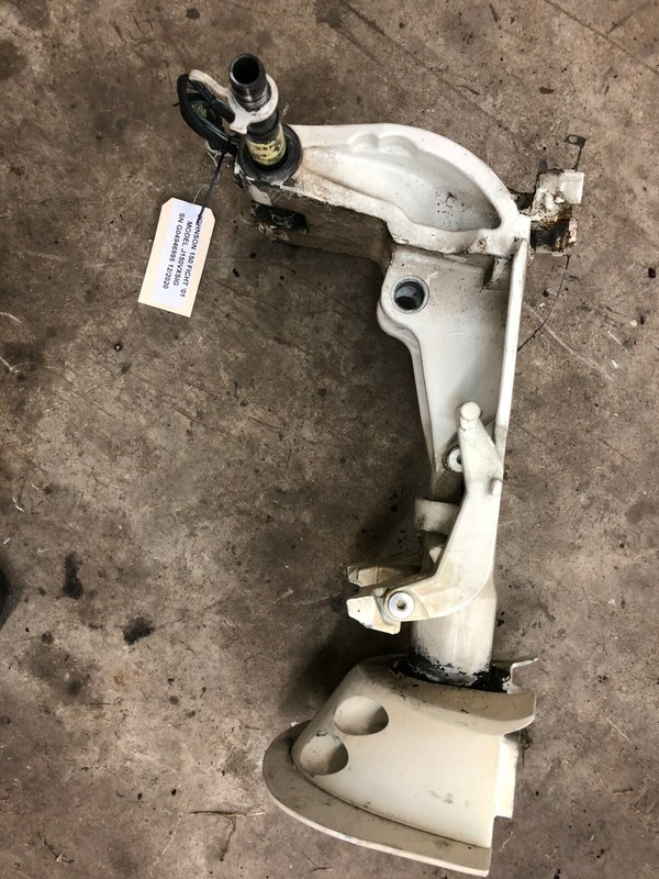 Johnson Evinrude V6 150hp-250hp 25" Swivel Bracket 0434724 FRESHWATER!