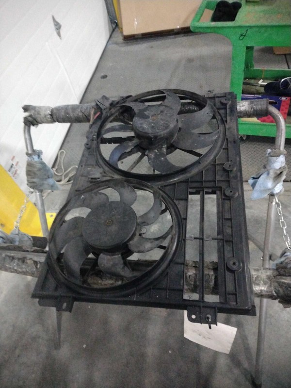 2014 Volkswagen Tiguan Engine Cooling Fan Motor OEM Grey 154K Miles