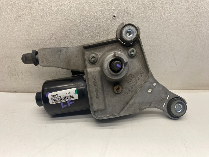 2013-2016 FORD ESCAPE LEFT FRONT WINDSHIELD WIPER MOTOR OEM