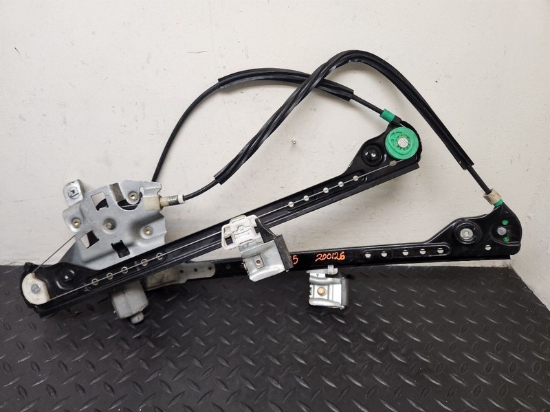 04-06 Chrysler Pacifica Front Right Passenger Window Regulator OEM 04894270AC