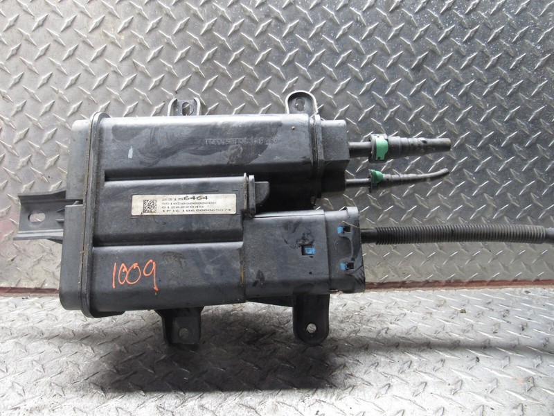 2016 GMC TERRAIN FUEL VAPOR CANISTER 23156464 2.4L