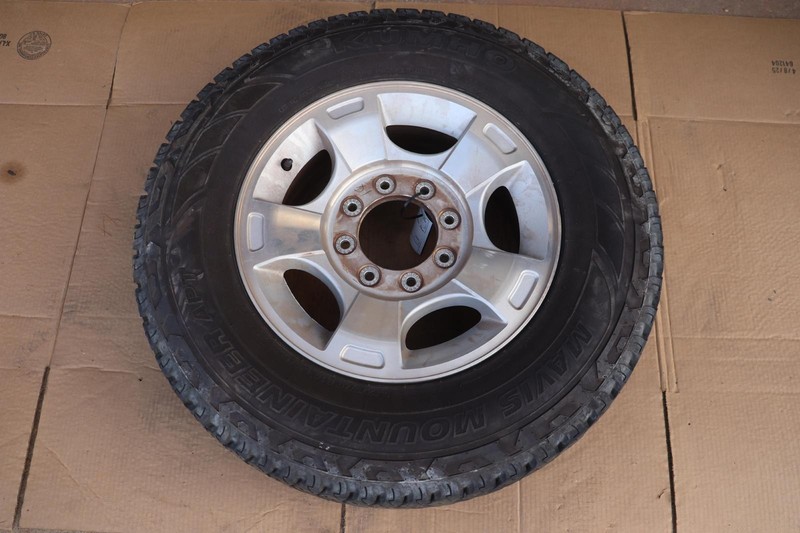 2009-2016 FORD F250 SD WHEEL RIM TIRE KUMHO 275/70 R18 ET40 ALUMINUM 5 SPOKE OEM