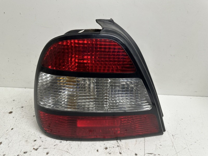 1997-2002 Daewoo LeganzaLeft Driver Tail Light Lamp Taillight Taillamp Oem