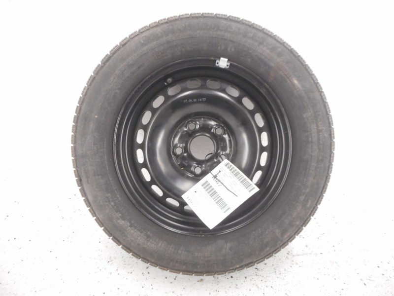 Volkswagen Passat Emergency Spare Tire Wheel Rim 15x6 195/65R15 OEM 1998-2001