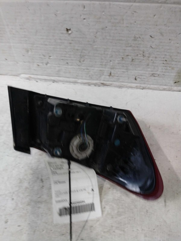 Used Left Outer Tail Light Assembly fits: 2019 Chevrolet Malibu quarter panel mo