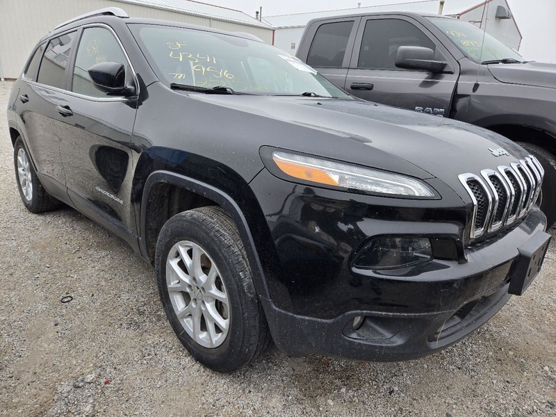 Passenger Fender Front Narrow Fender Flare Fits 14-18 CHEROKEE 3608690