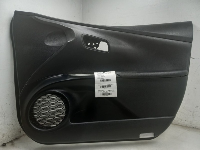 2016 TOYOTA PRIUS TWO 1.8L FWD AT PASSENGER SIDE FRONT DOOR TRIM PANEL