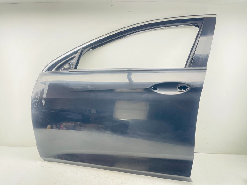 1208-2020 BUICK REGAL SPORTBACK Driver Left Front Door Shell OEM Used