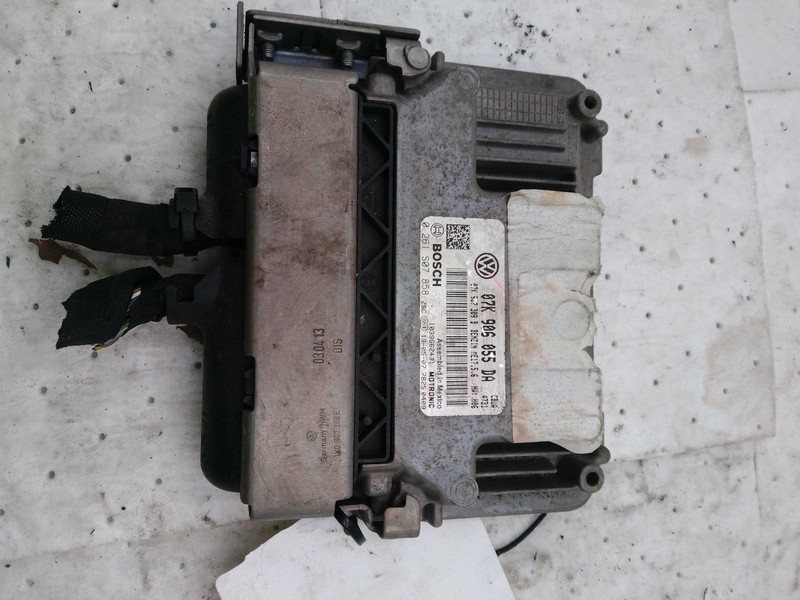 2013 Volkswagen Jetta Engine Control Module ECM 2.5L OEM 75000 Miles Grey