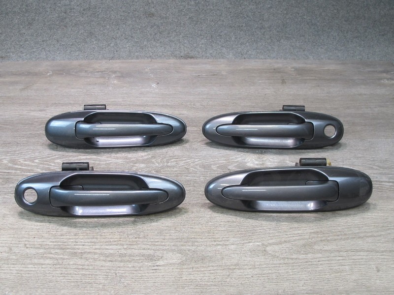 2003-2007 LEXUS UZJ100L LX470 FRONT & REAR LEFT & RIGHT EXTERIOR DOOR HANDLE SET