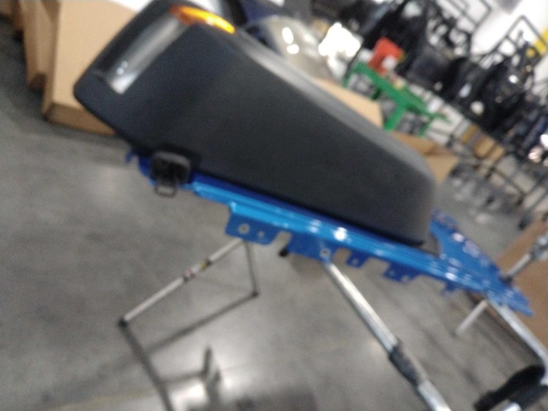 2021 Jeep Wrangler Right Fender Blue Good Condition No Rust 652950