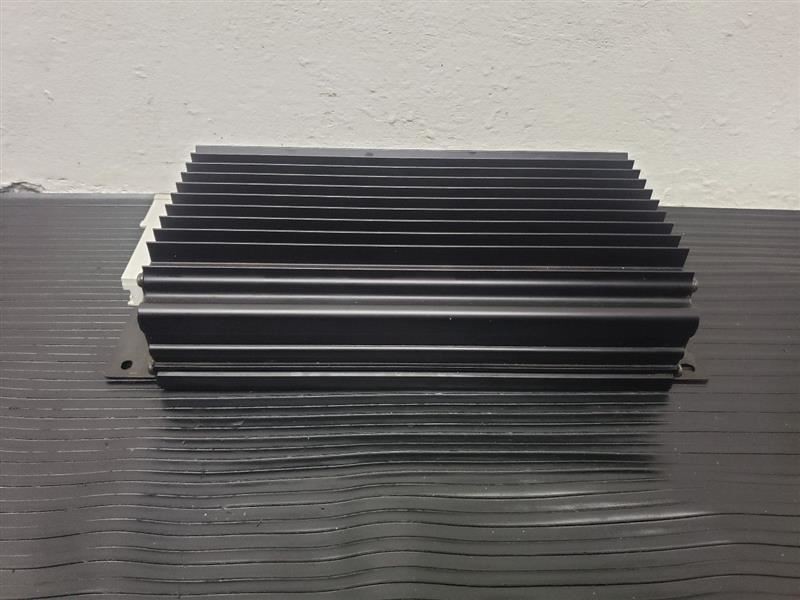 99-00 Cadillac Escalade Bose Radio Audio Amplifier OEM 15035098