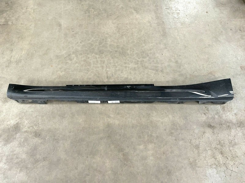 ⭐2016-2021 BMW M2 COUPE F87 LEFT SIDE SKIRT ROCKER PANEL MOULDING BLACK OEM ASSY