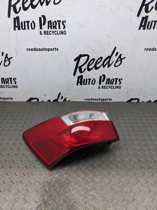 Driver Tail Light Sedan Quarter Panel Mounted Fits 12-17 RIO 1059008