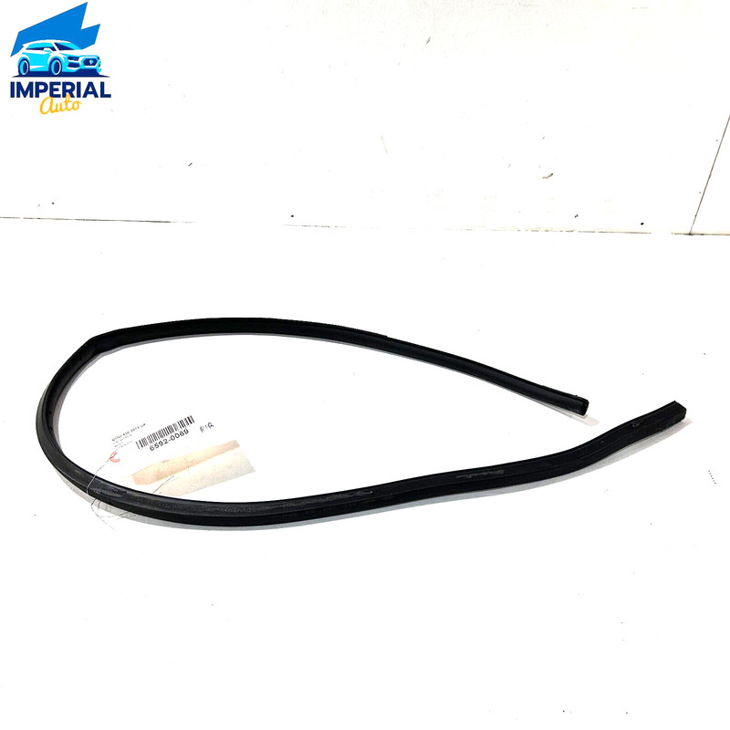 17-20 BMW 440i F36 GRAN COUPE REAR PASSENGER DOOR LOWER WEATHERSTRIP SEAL OEM