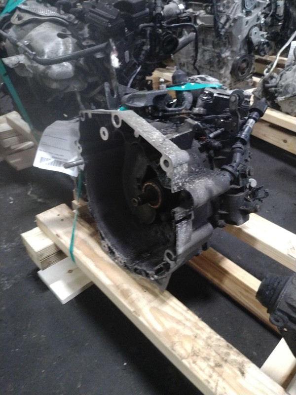 2016 Jeep Renegade Manual Transmission Assembly 4WD 124K Miles OEM Green