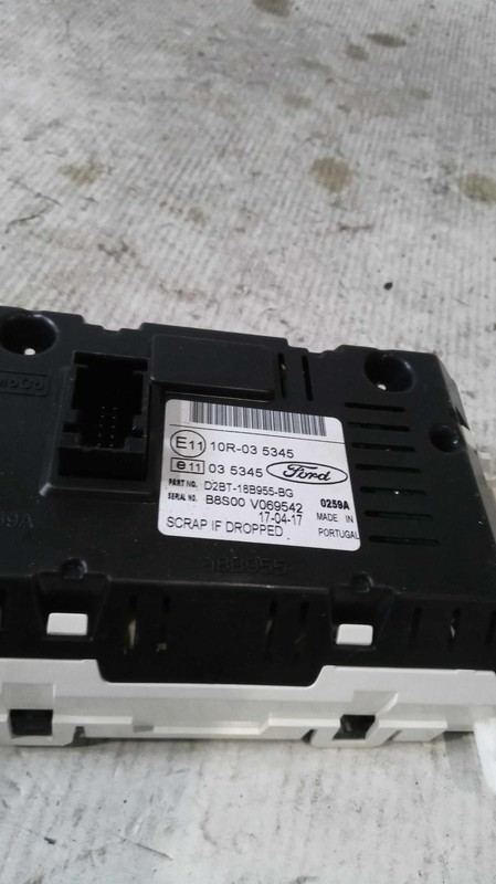 2017 Ford Fiesta Infotainment Display Blue OEM 133K Miles Warranty NJ25-20264