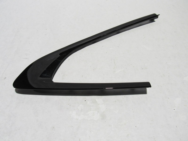 BMW M235i F44 2023 Rear Right Quarter Window Glass Molding Trim 20-25 |