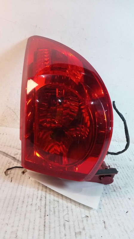 Used Right Tail Light Assembly fits: 2012 Chevrolet Traverse quarter panel mount