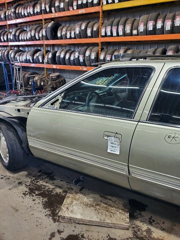 Driver Left Front Door Fits 97-99 DEVILLE 297824