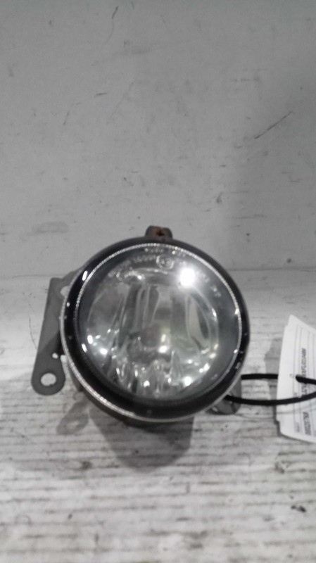2015 Mitsubishi Lancer Right Fog Light Assembly Red OEM 373883 Used 138K