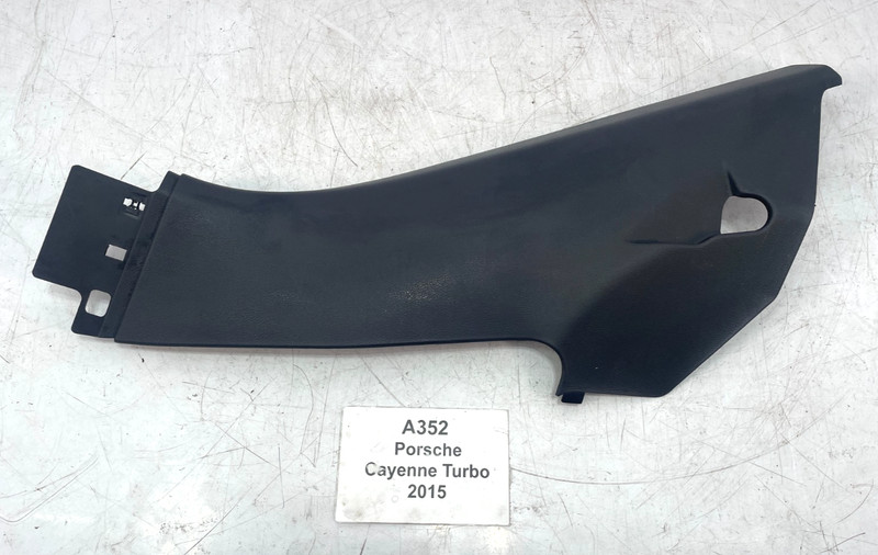 ✅ 11-18 OEM Porsche Cayenne Turbo 958 Rear Left Driver Side C Pillar Lower Trim