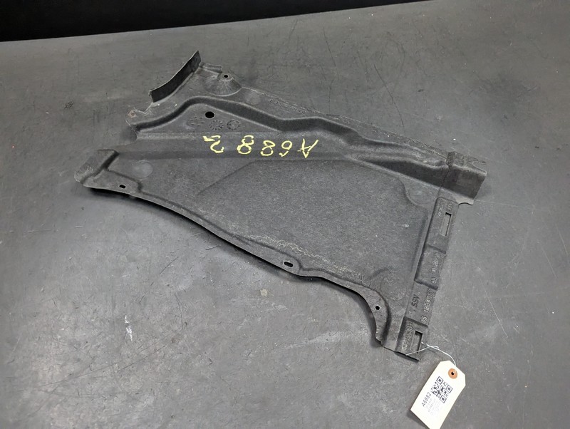 Rear Left Floor Under Cover Splash Shield 2018 Audi A6 4G0825215F 2012 - 2018