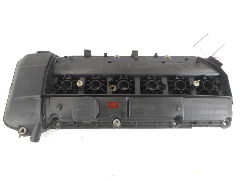 01 02 03 04 05 06 BMW X5 3.0L Upper Valve Cover OEM