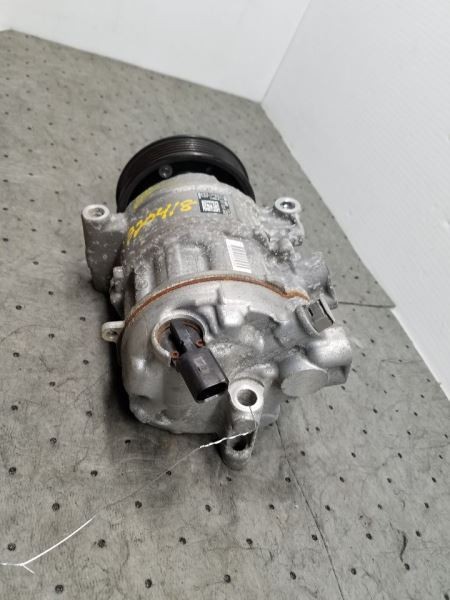 Air Conditioner AC Compressor Fits 15-19 GOLF GTI 982643