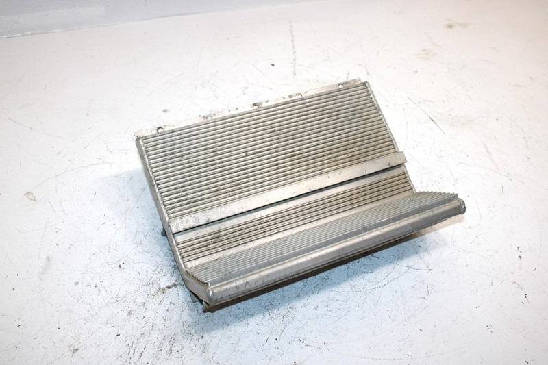 90 Yamaha Exciter Oem Rear Heat Exchanger 82M-12440-01-00 82M-12440-02-00 SY3