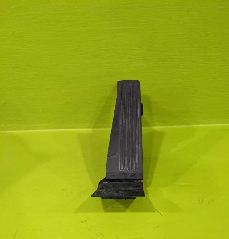 08 09 10 G35 GAS ACCELERATOR PEDAL OEM 3849-9