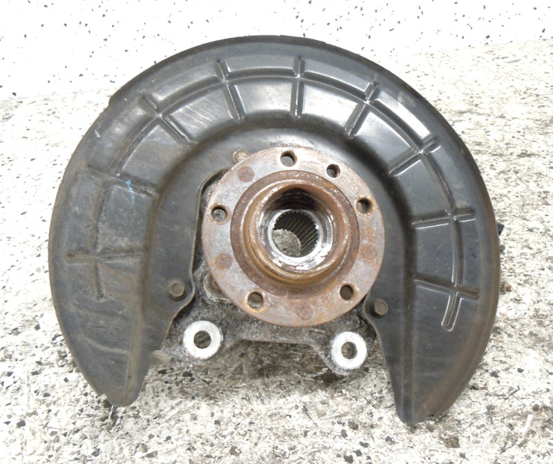 14-18 Jeep Cherokee Rear Spindle Knuckle Hub Driver Left OEM Standard Opt SDA
