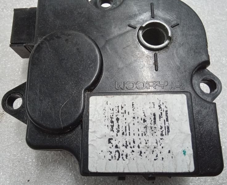 2005-2015 TACOMA Air Mix / Mode Control Servo Motor Blend Door Actuator 52402808