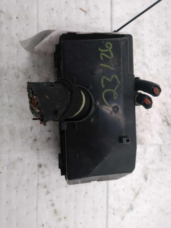2016 Acura TLX Fuse Box OEM Black 32200TZ4A10 89000 Miles Warranty Included