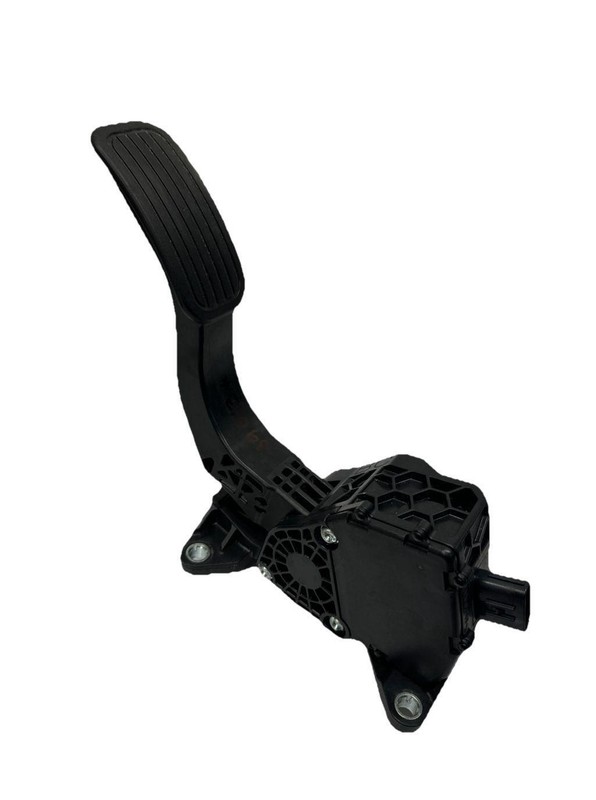 Toyota Corolla accelerator pedal 2020 pedal assembly OEM 7811012100 1.8L