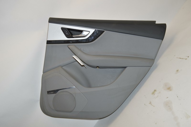 2017-2019 AUDI Q7 REAR RIGHT PASSENGER SIDE INTERIOR DOOR PANEL TRIM COVER OEM