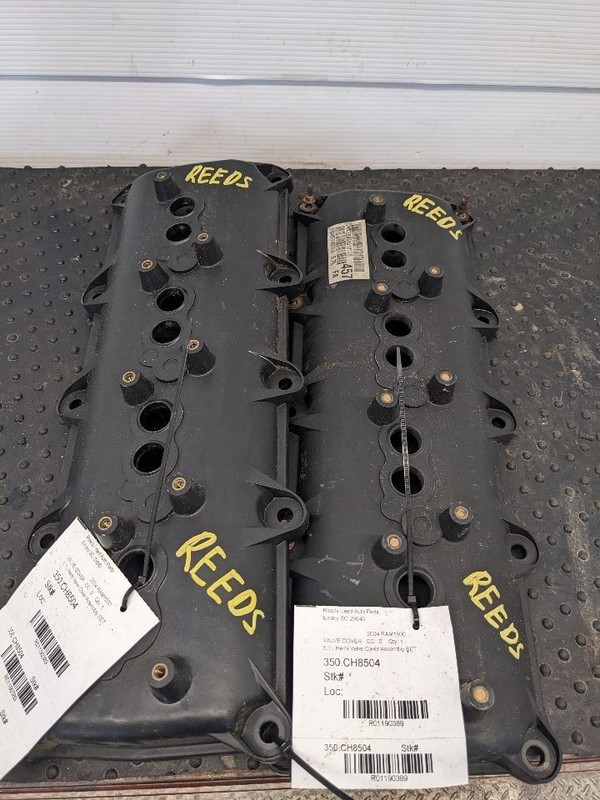 Dodge/Chrysler Mopar 5.7L 6.4L Hemi Valve Cover Assembly Set Pair Used Good Cond