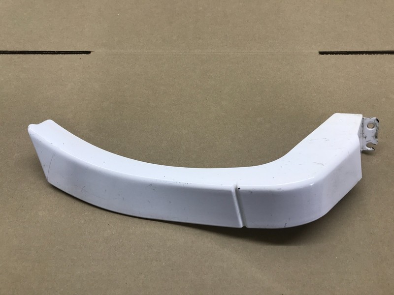 03-11 Lincoln Town Car Rear Driver Left Side Quarter Panel Molding OEM White